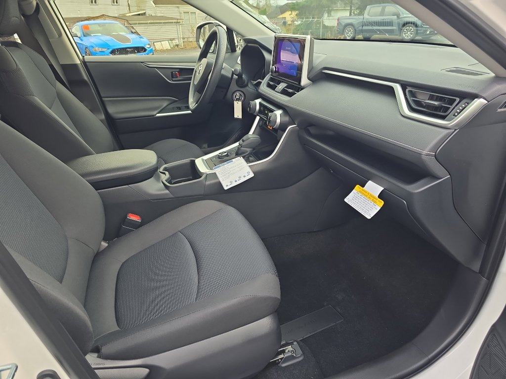 New 2025 Toyota RAV4 LE image 15