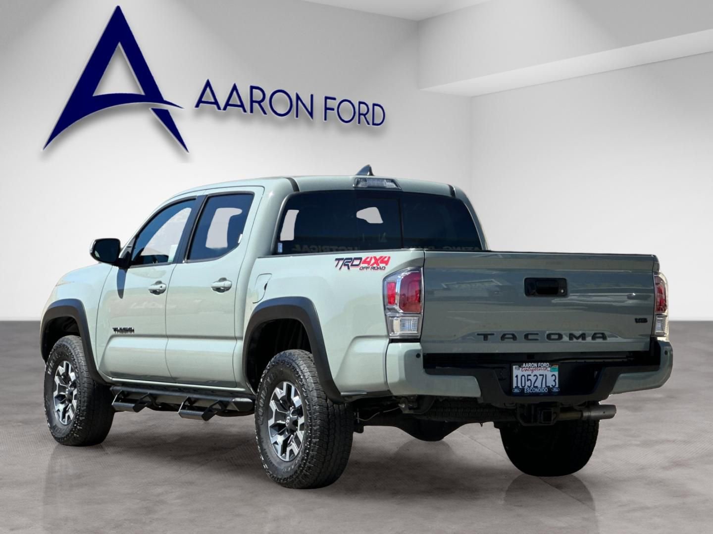 Used 2022 Toyota Tacoma TRD Off-Road w/ Technology Package image 4