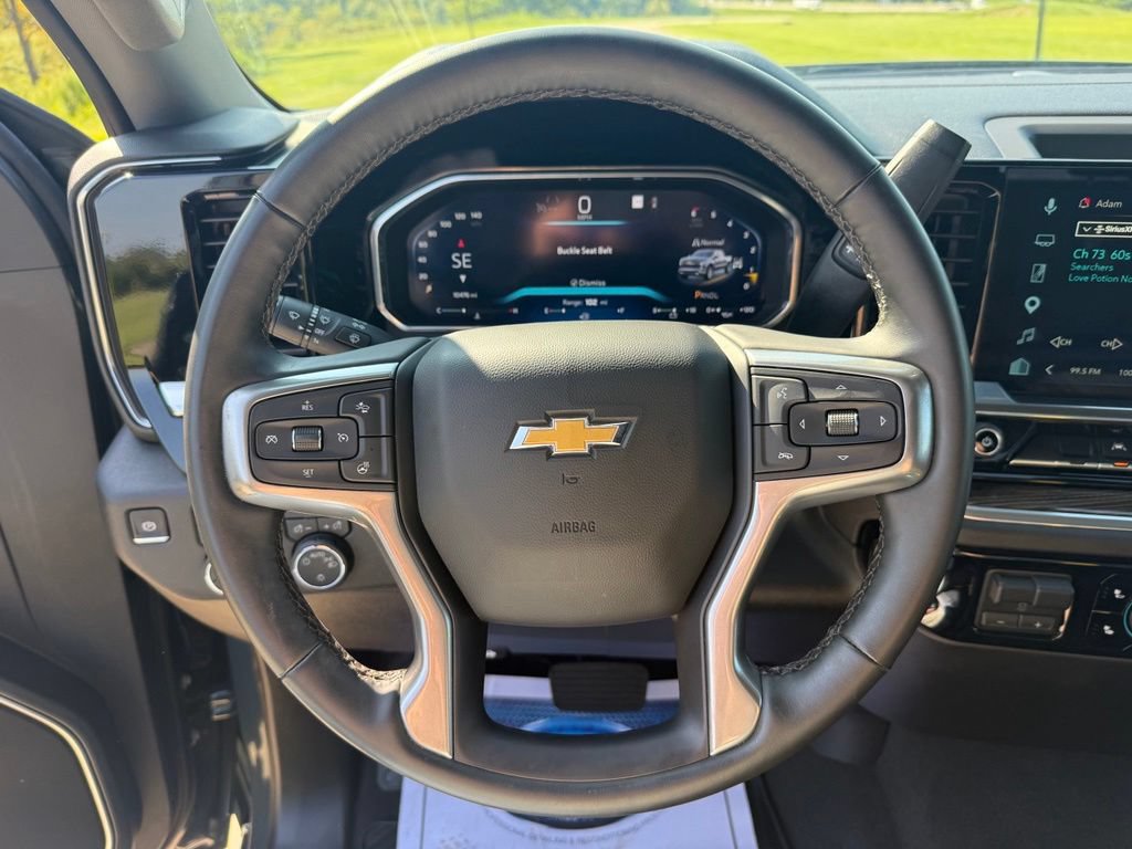 Used 2026 Chevrolet Silverado 1500 LT AWD/4WD image 28