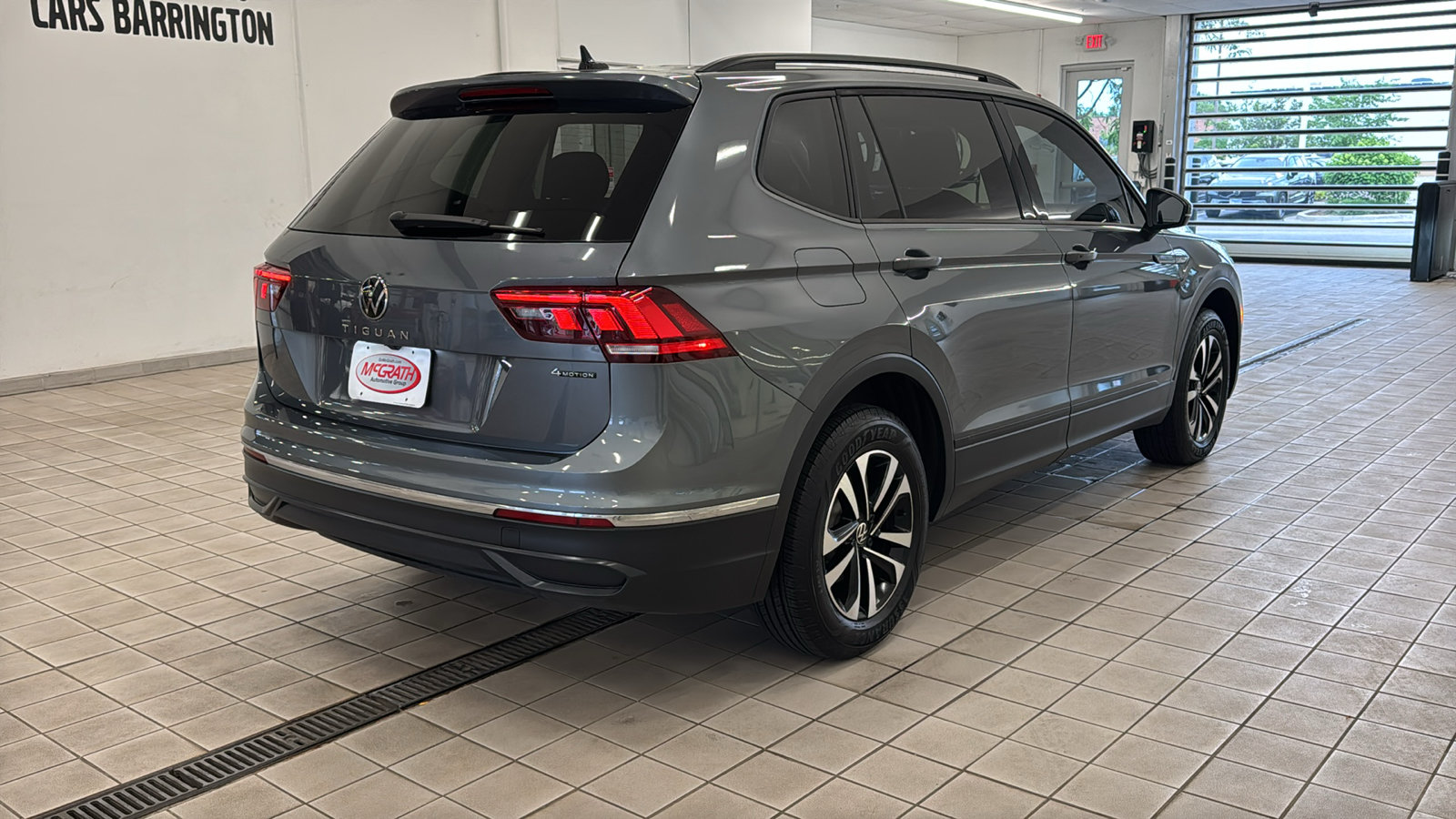Used 2024 Volkswagen Tiguan S AWD/4WD image 5