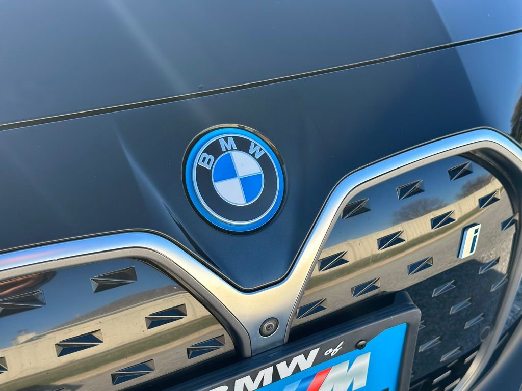 Certified 2024 BMW i4 xDrive40i w/ Premium Package image 11