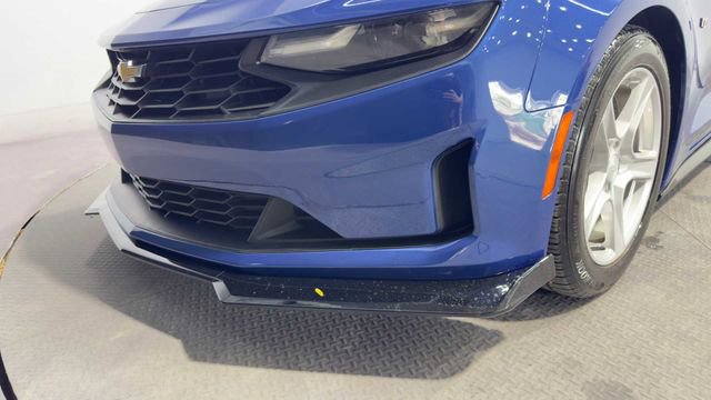 Used 2019 Chevrolet Camaro LT RWD image 14