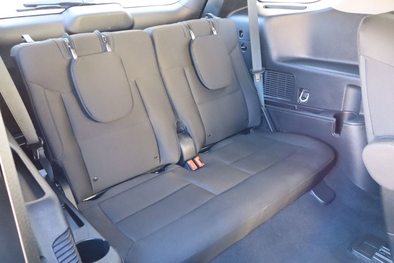 Used 2023 Ford Explorer XLT AWD/4WD image 19