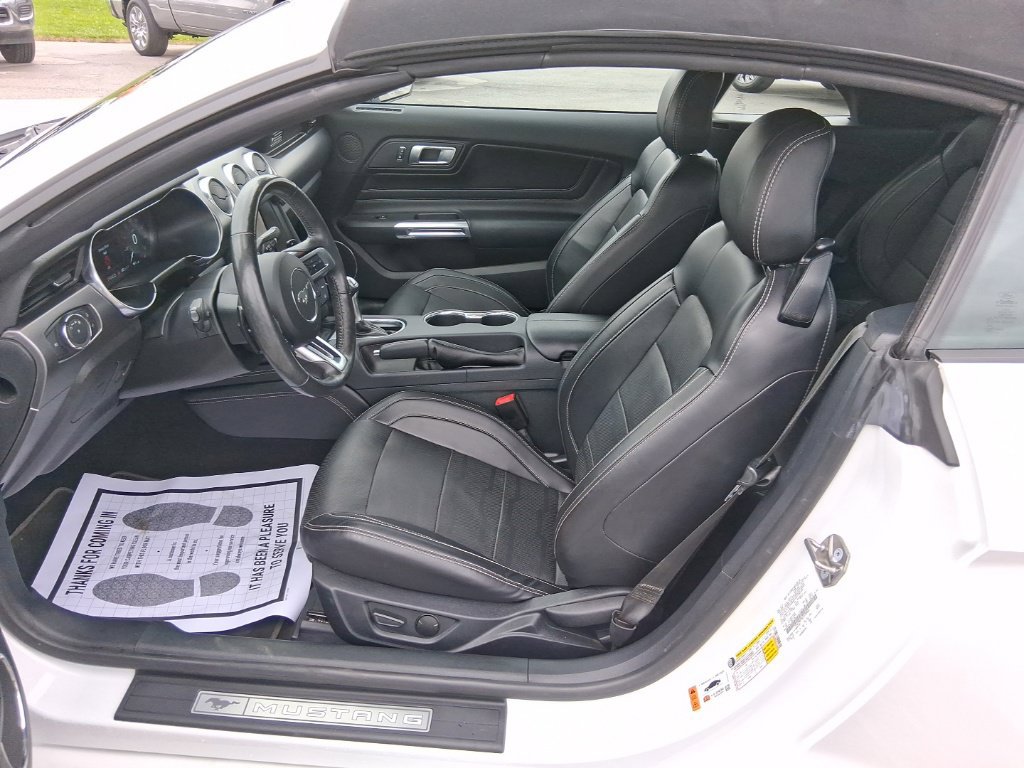 Used 2020 Ford Mustang GT Premium w/ Equipment Group 401A RWD image 25