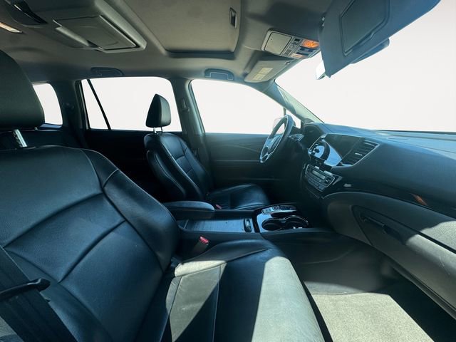 Used 2020 Honda Pilot Touring image 14