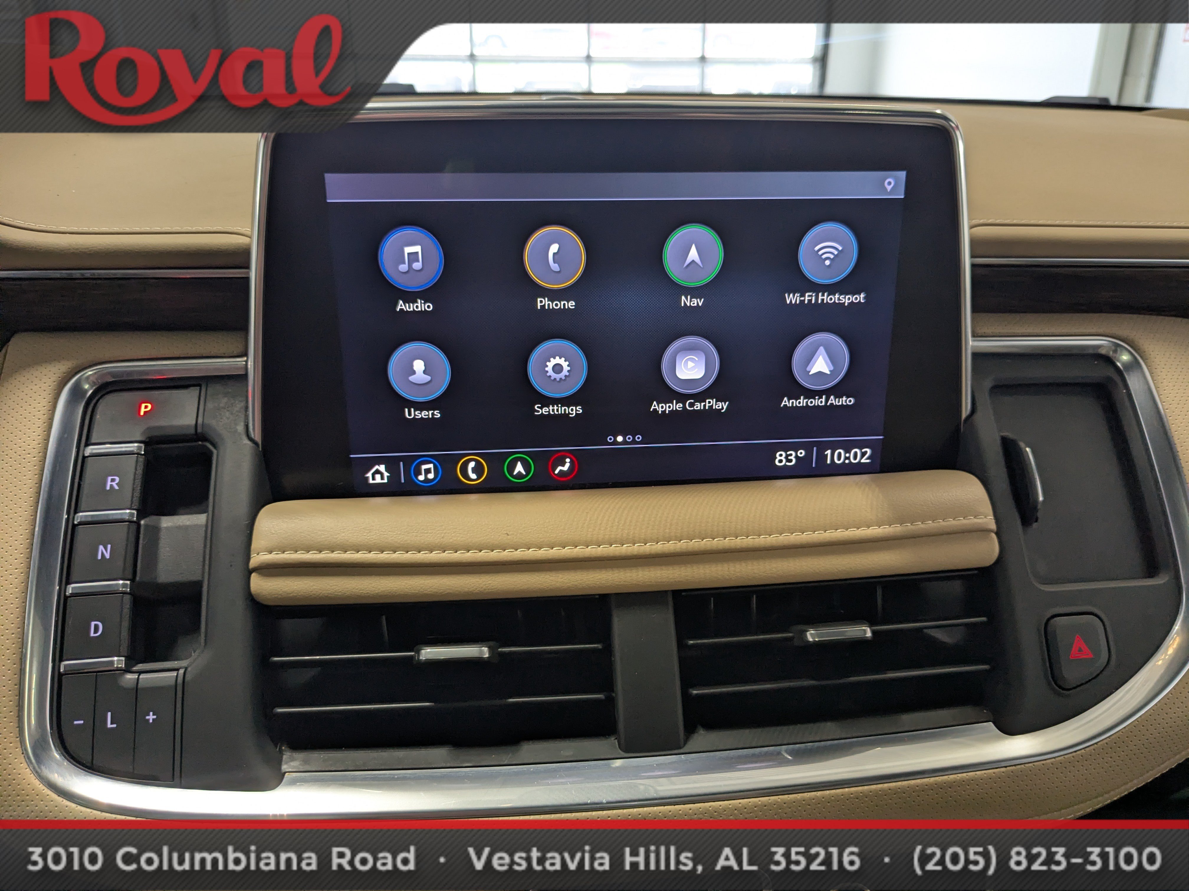 Used 2021 Chevrolet Suburban Premier w/ Premium Package RWD image 26