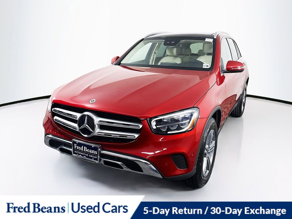 Used 2021 Mercedes-Benz GLC 300 4MATIC image 3
