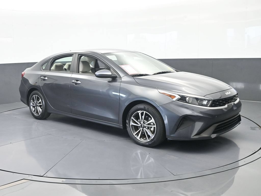 Used 2023 Kia Forte LXS FWD image 8