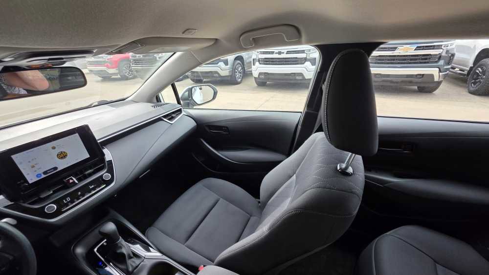 Used 2024 Toyota Corolla LE FWD image 20