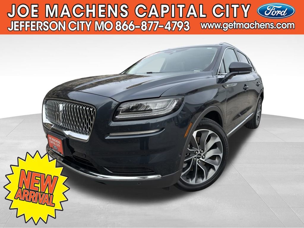 Used 2023 Lincoln Nautilus Reserve w/ Equipment Group 201A image 2