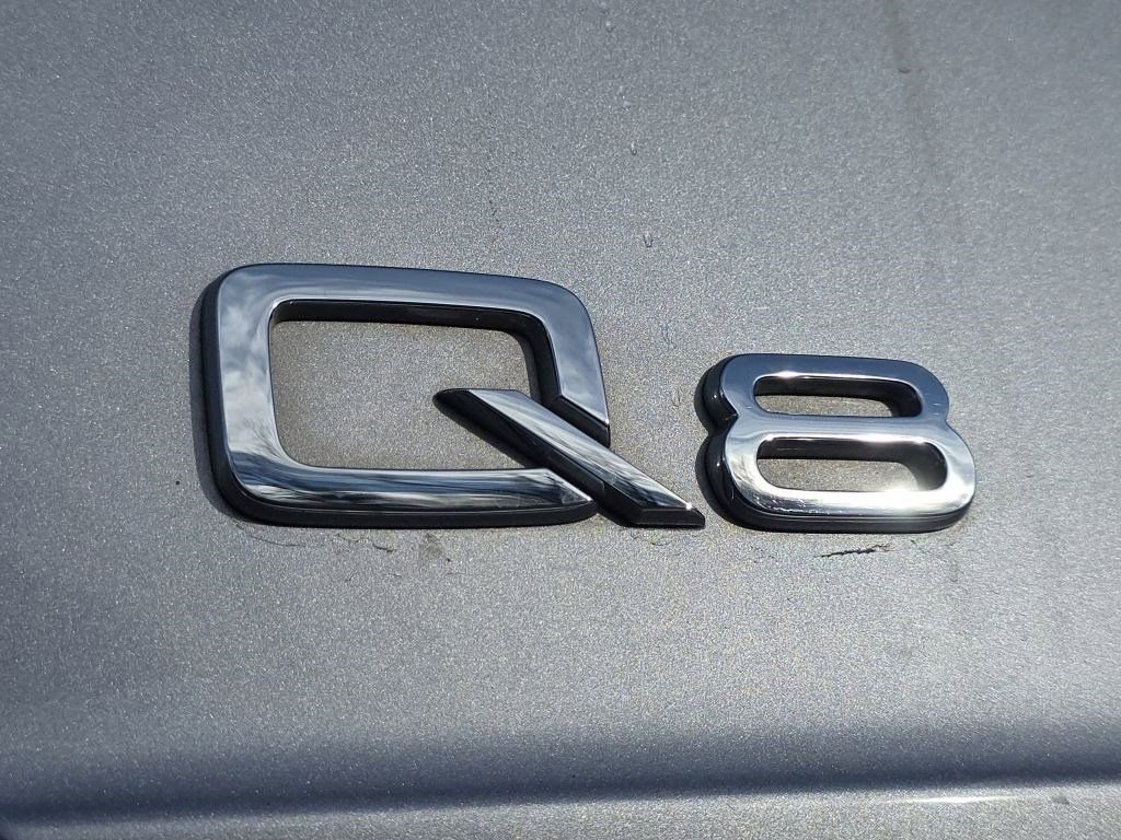 Used 2020 Audi Q8 Premium Plus w/ Premium Plus Package image 14