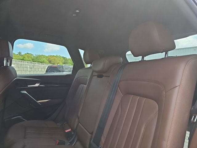 Used 2019 Audi Q5 2.0T Premium w/ Convenience Package AWD/4WD image 16