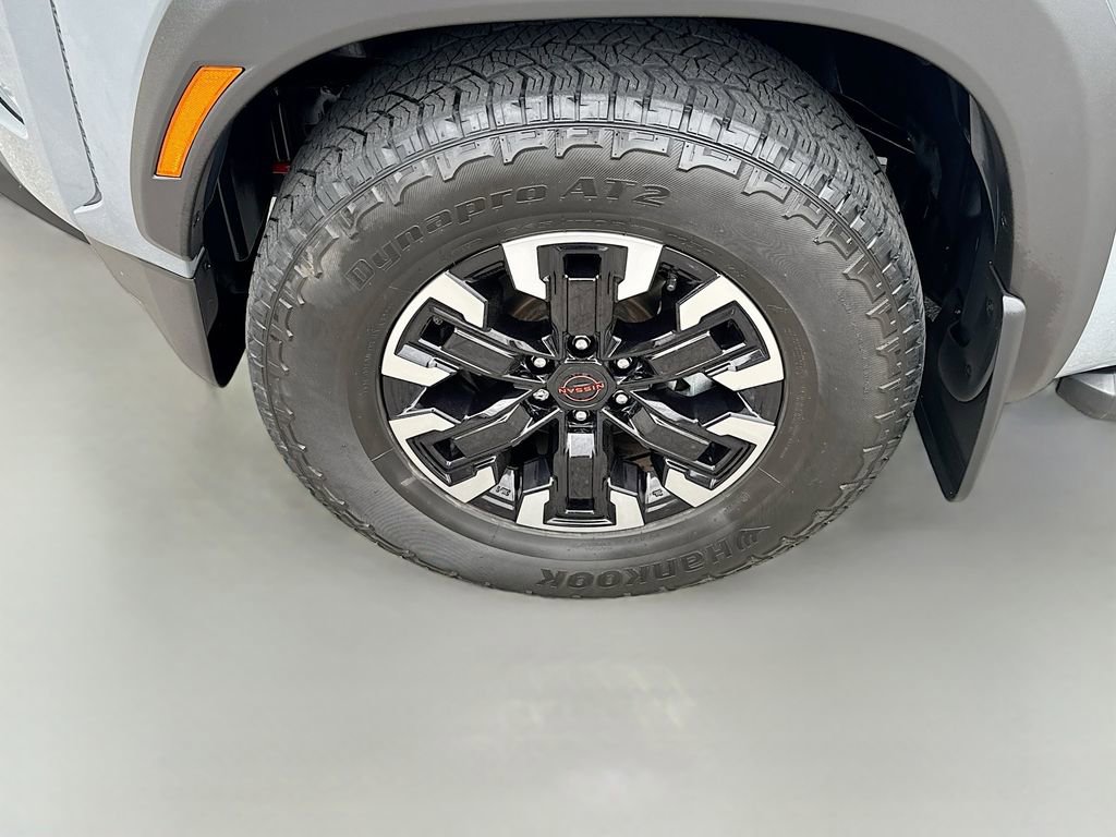 Used 2022 Nissan Frontier Pro-X image 25