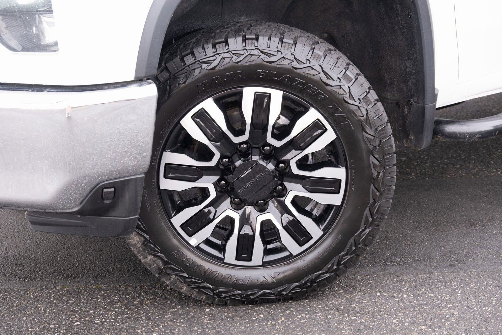 Used 2021 Chevrolet Silverado 2500 LT w/ Snow Plow Prep/Camper Package AWD/4WD image 16