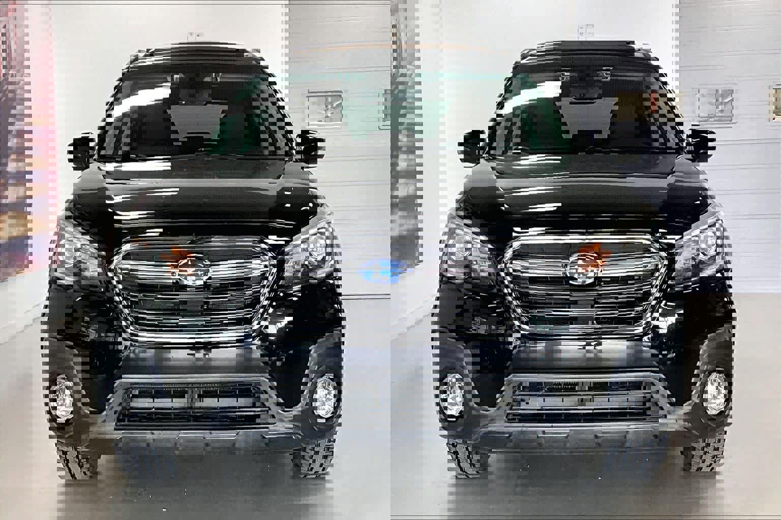 Used 2018 Subaru Outback 3.6R Touring image 6