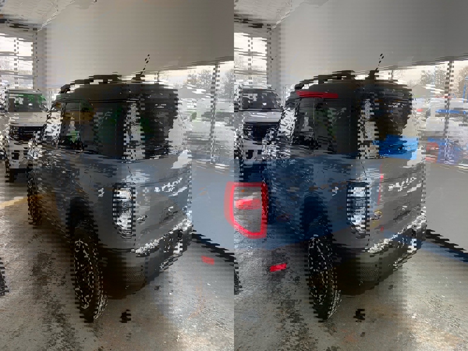 Used 2025 Ford Bronco Sport Outer Banks w/ Outer Banks Tech Package+ image 2