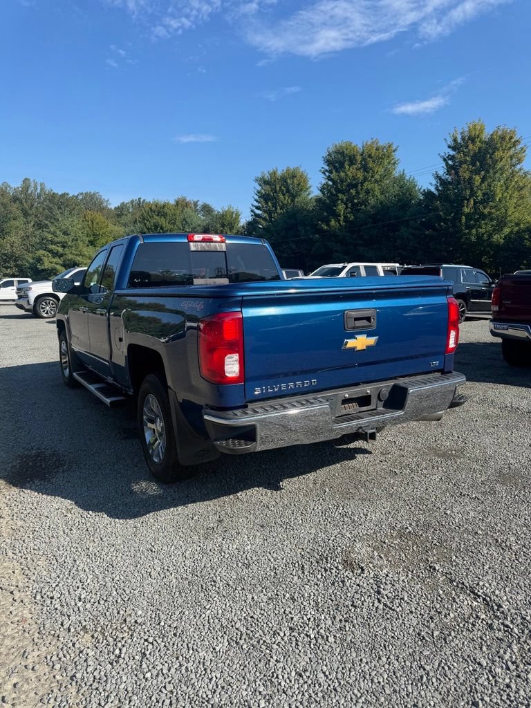 Used 2017 Chevrolet Silverado 1500 LTZ AWD/4WD image 4