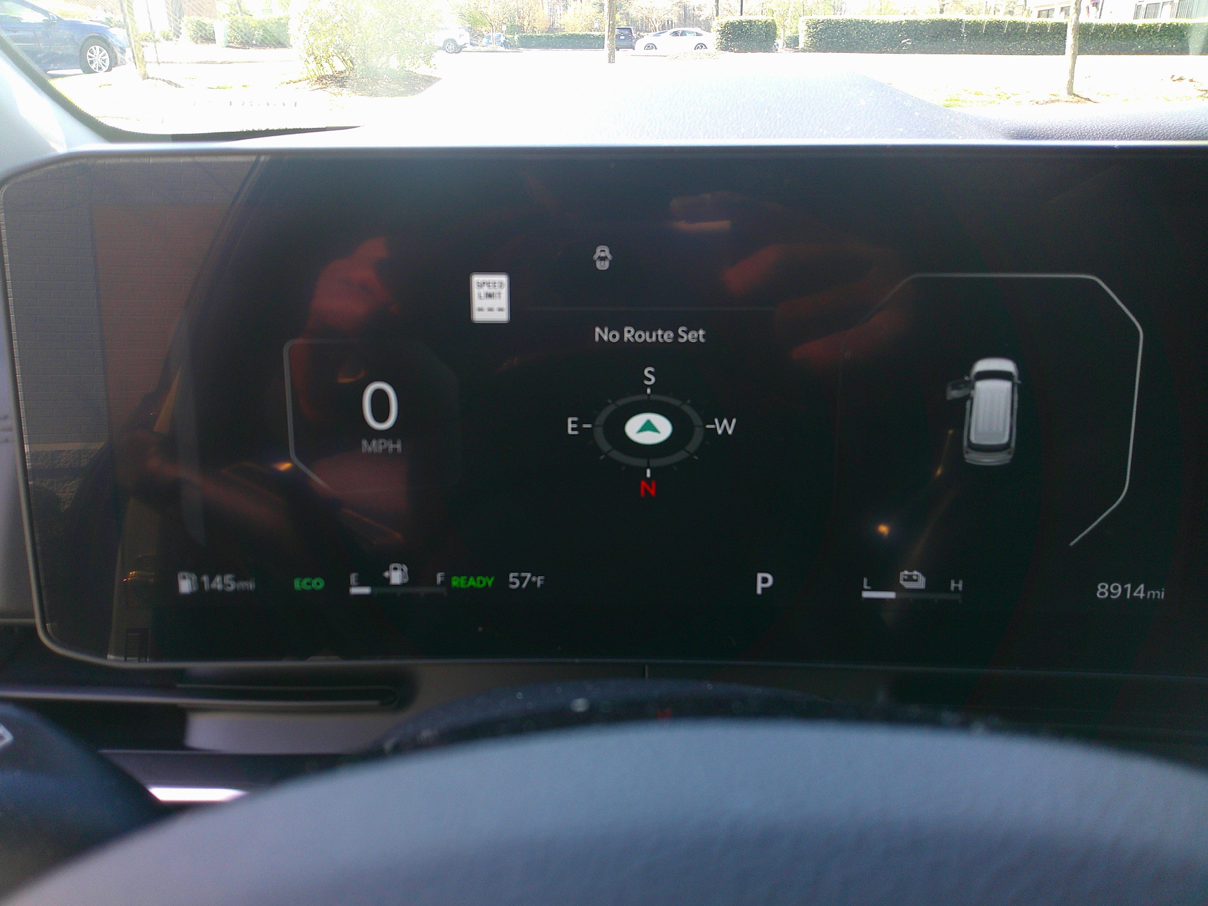 Used 2025 Kia Carnival SX Prestige image 22