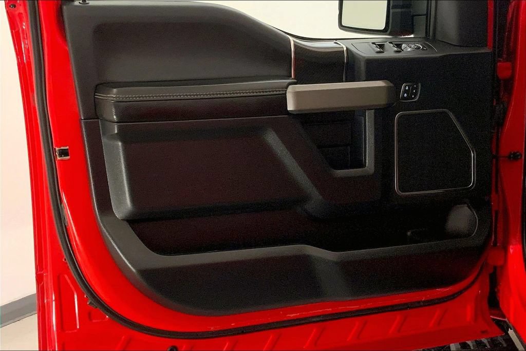 Used 2019 Ford F150 Raptor w/ Equipment Group 802A Luxury AWD/4WD image 24