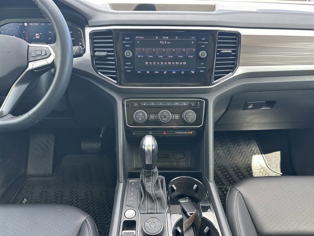 Used 2023 Volkswagen Atlas SEL AWD/4WD image 20