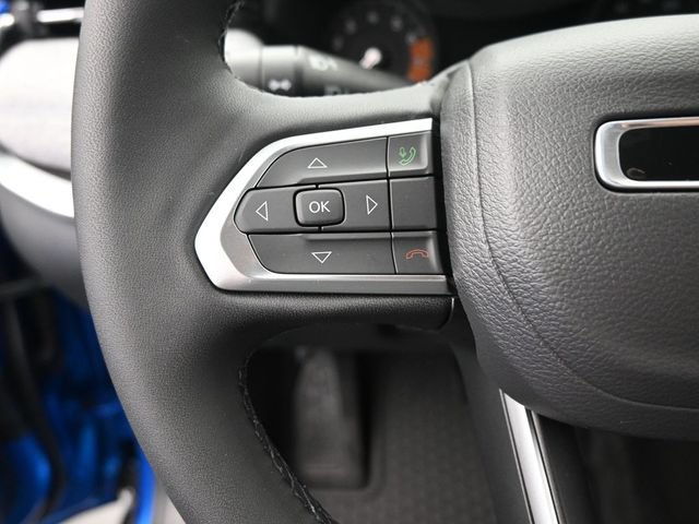 New 2025 Jeep Compass Latitude w/ Sun & Sound Group AWD/4WD image 31