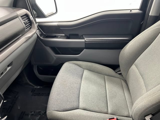 Used 2025 Ford F150 XLT w/ Equipment Group 301A Standard AWD/4WD image 17