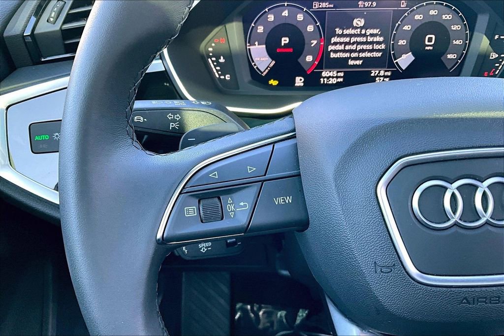 Used 2025 Audi Q3 2.0T Premium w/ Convenience Package image 11