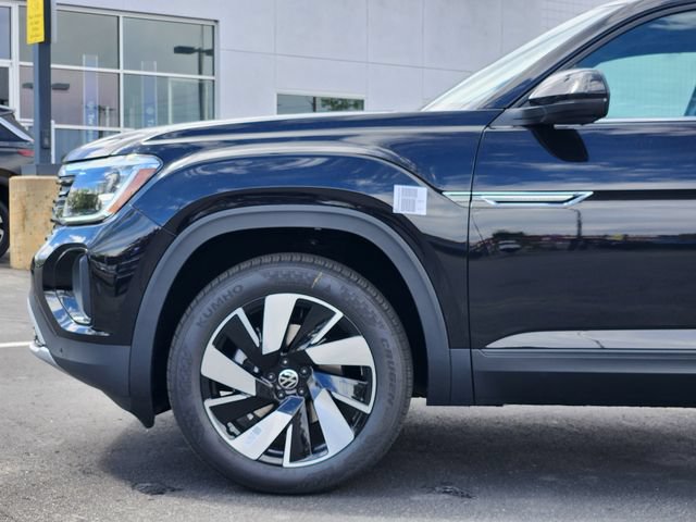New 2026 Volkswagen Atlas Cross Sport SE AWD/4WD image 2