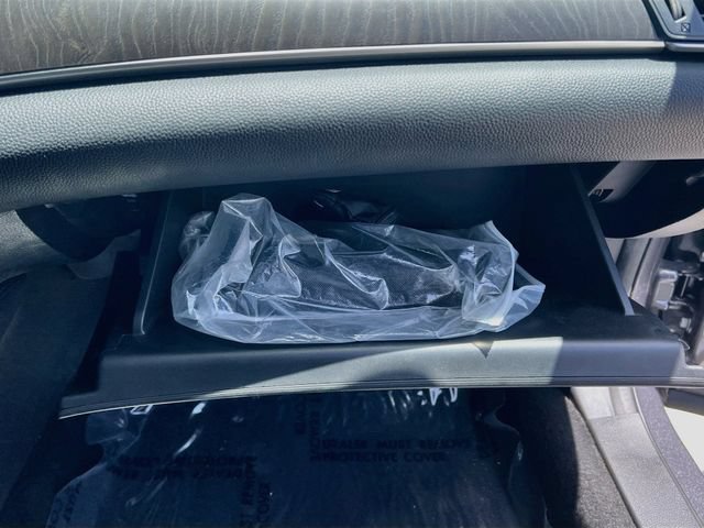 Used 2022 Honda Accord Touring image 31