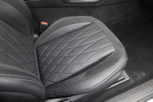 Used 2021 Mercedes-Benz GLS 63 AMG 4MATIC image 32