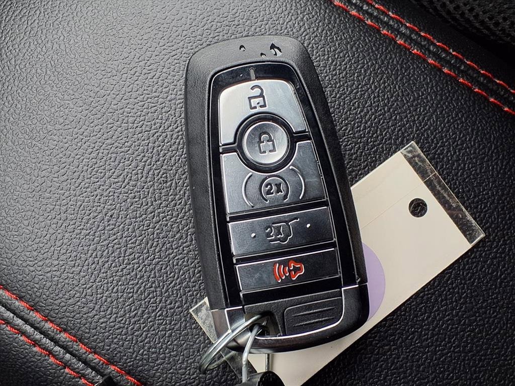 New 2026 Ford Escape ST-Line w/ Tech Pack #1 image 10