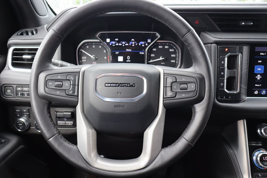 Used 2021 GMC Yukon Denali w/ Denali Premium Package AWD/4WD image 6