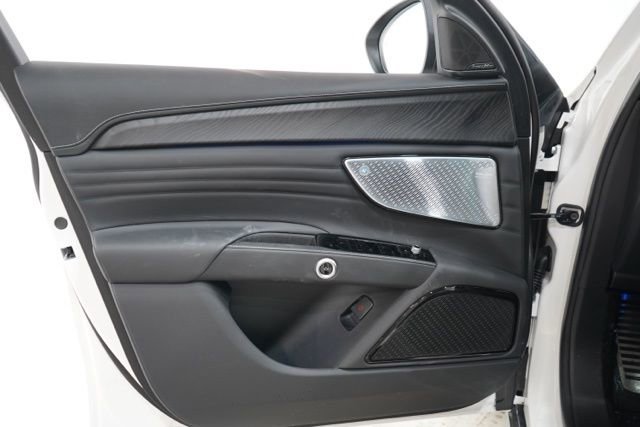 New 2025 Maserati Grecale Modena image 18