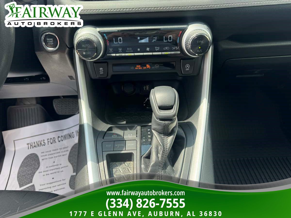 Used 2023 Toyota RAV4 XLE w/ Convenience Package FWD image 24