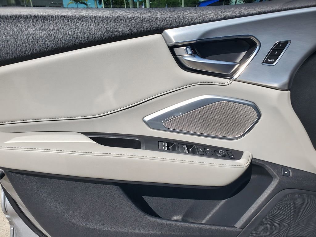 Certified 2023 Acura RDX FWD w/ Technology Package image 20