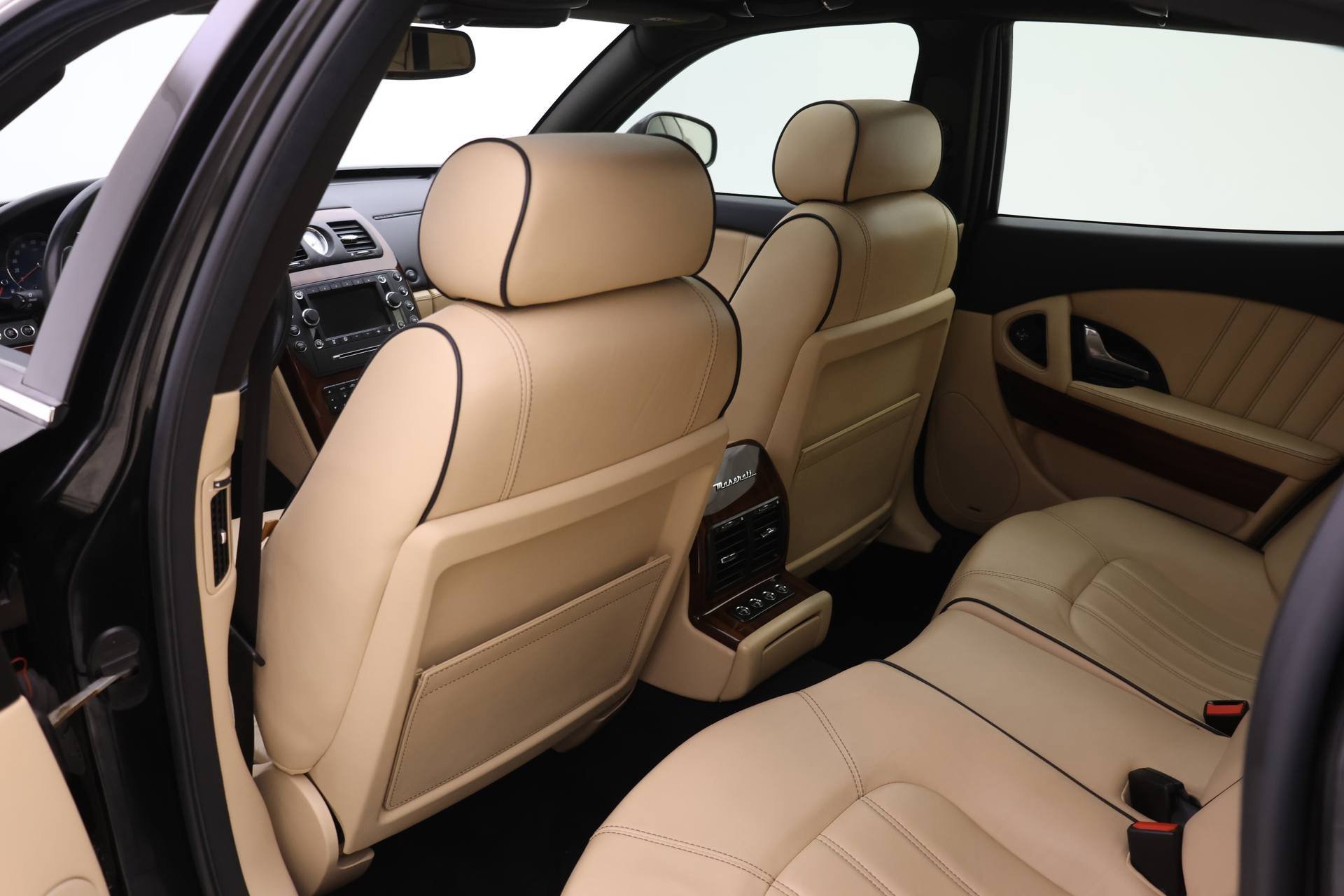 Used 2010 Maserati Quattroporte image 15