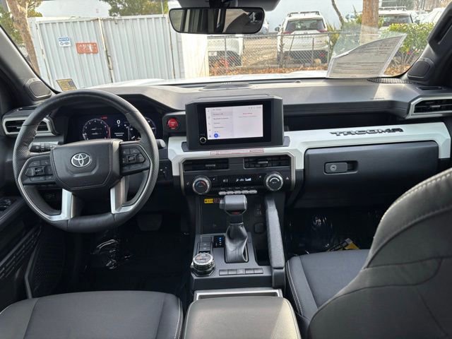 Used 2024 Toyota Tacoma TRD Off-Road image 31