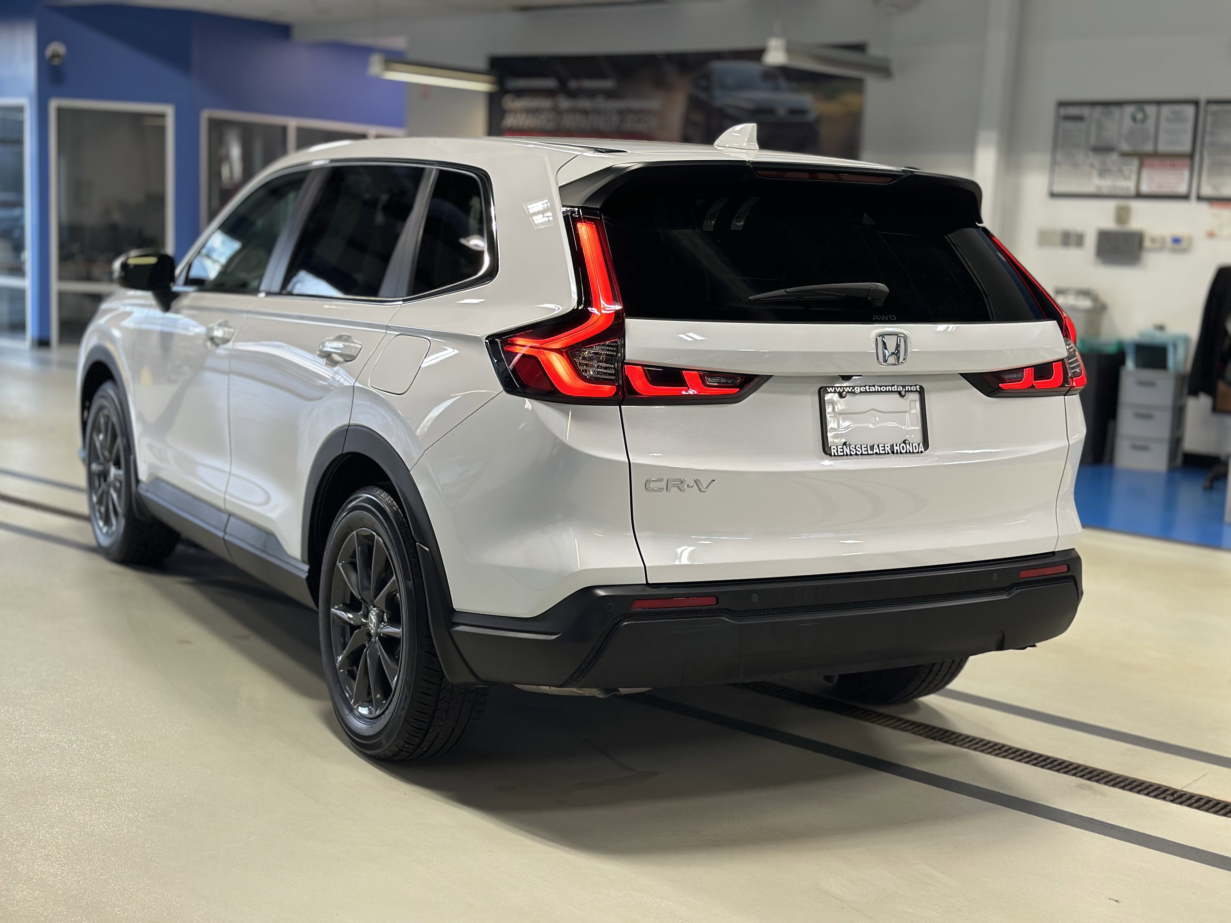 Used 2026 Honda CR-V EX-L image 7