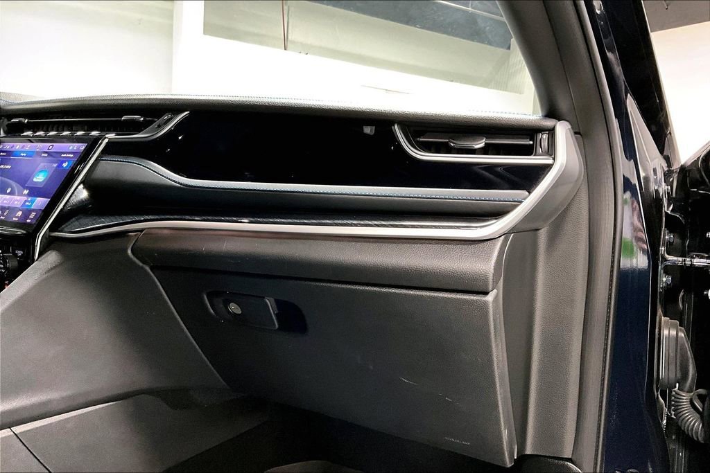 Used 2024 Jeep Grand Cherokee Trailhawk image 19