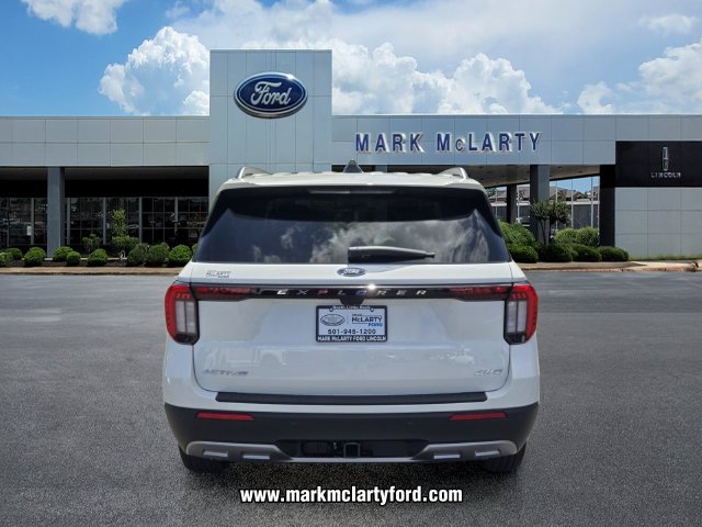 New 2026 Ford Explorer Active w/ Active Comfort Package AWD/4WD image 4