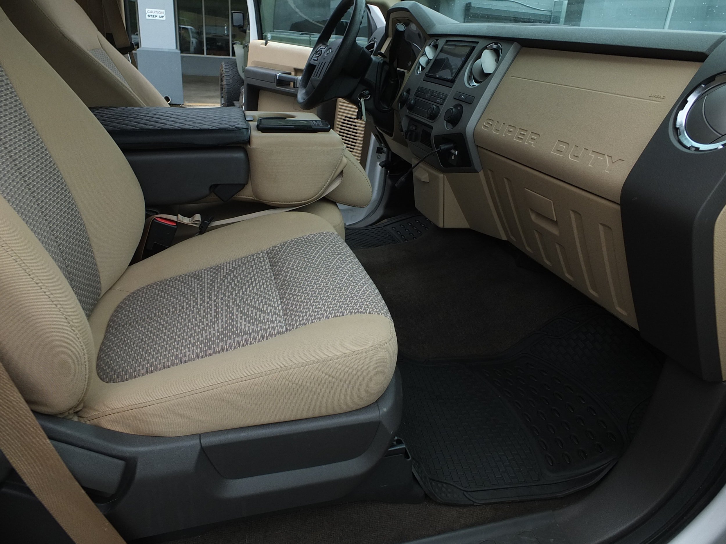 Used 2016 Ford F250 XLT AWD/4WD image 15