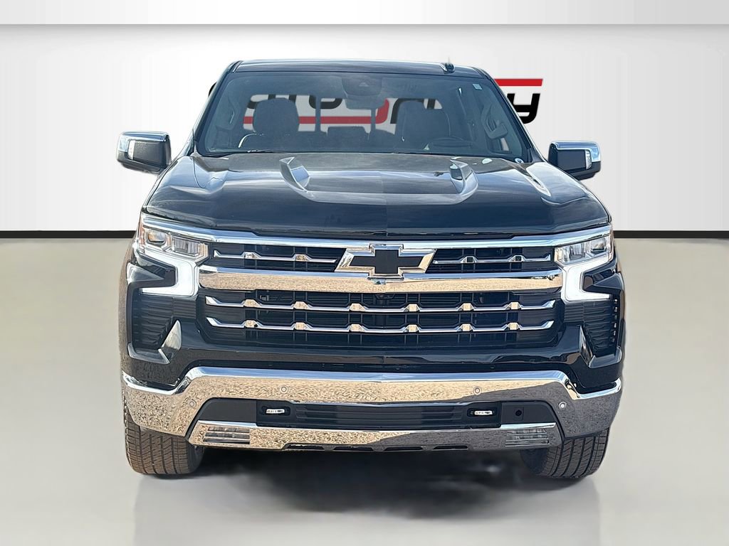 Used 2022 Chevrolet Silverado 1500 LTZ w/ Technology Package image 2