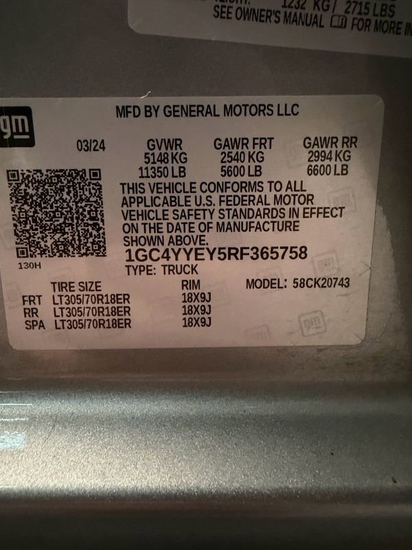 Used 2024 Chevrolet Silverado 2500 ZR2 w/ Technology Package AWD/4WD image 14