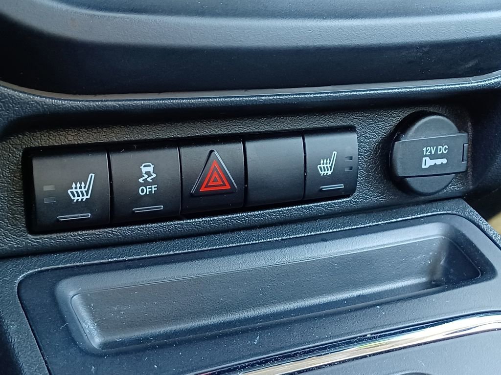 Used 2015 Jeep Patriot High Altitude image 22