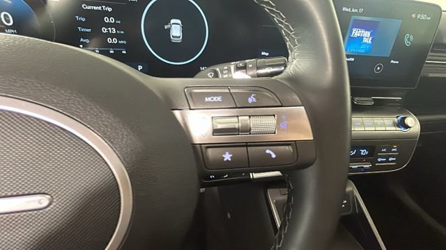 Certified 2025 Hyundai Kona SEL AWD/4WD image 16