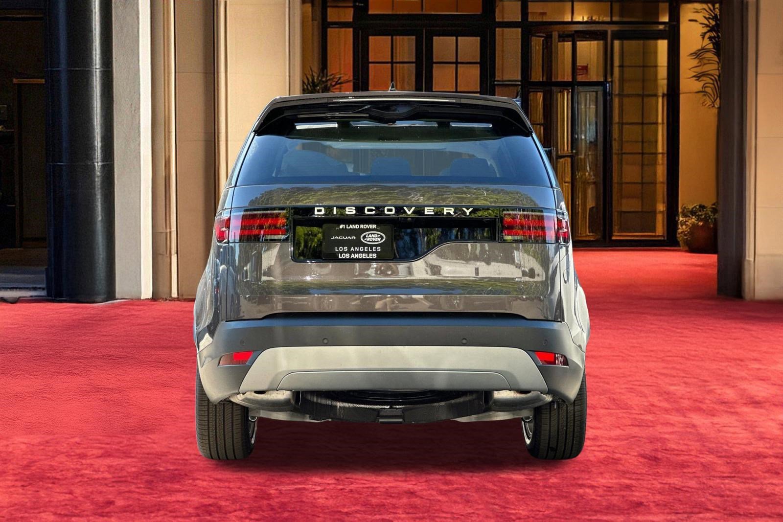 New 2026 Land Rover Discovery S AWD/4WD image 10