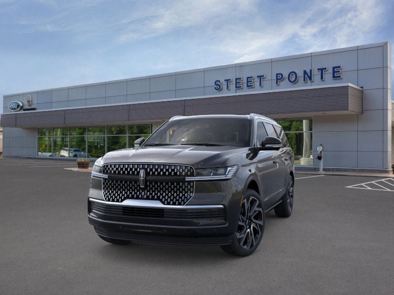 New 2026 Lincoln Navigator Reserve AWD/4WD image 2