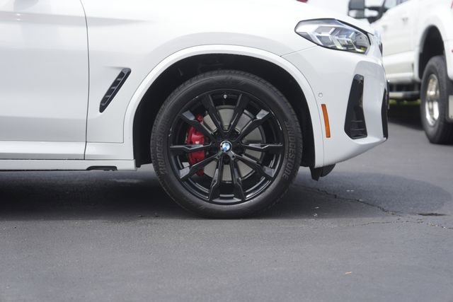 Used 2022 BMW X4 M40i w/ Premium Package image 4