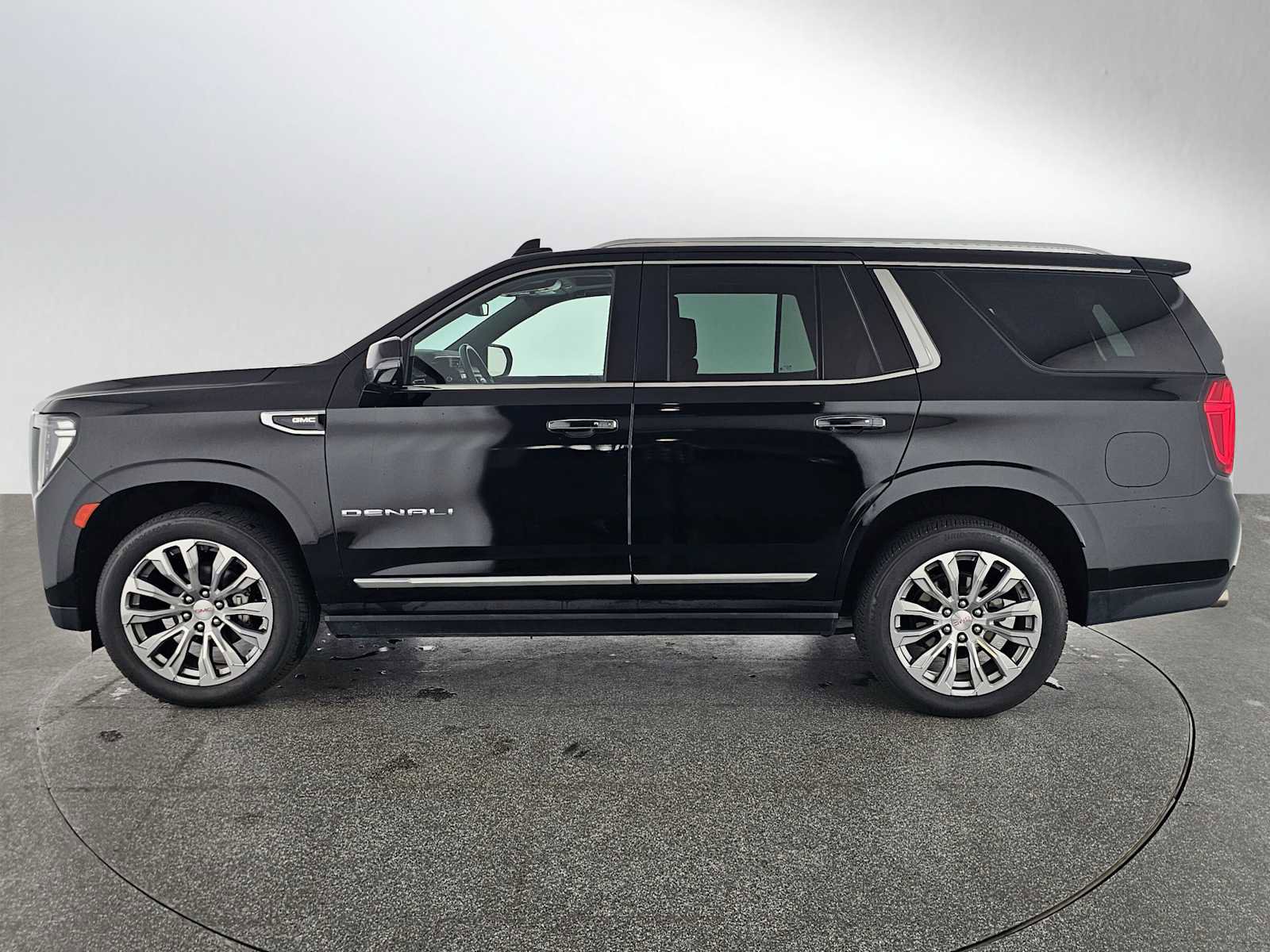 Used 2023 GMC Yukon Denali image 5