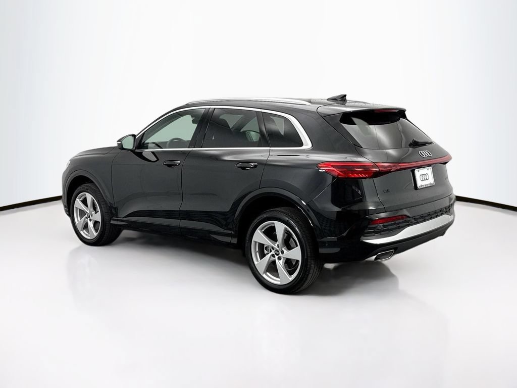 Used 2025 Audi Q5 Premium Plus w/ Premium Plus AWD/4WD image 7